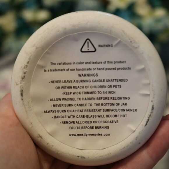 Mostly Memories Candle Box Set - Picture 8 of 9